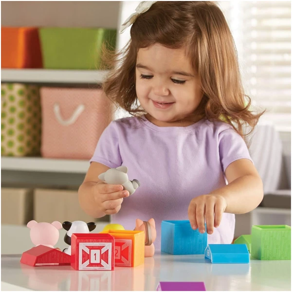 peakaboo learning farm 7